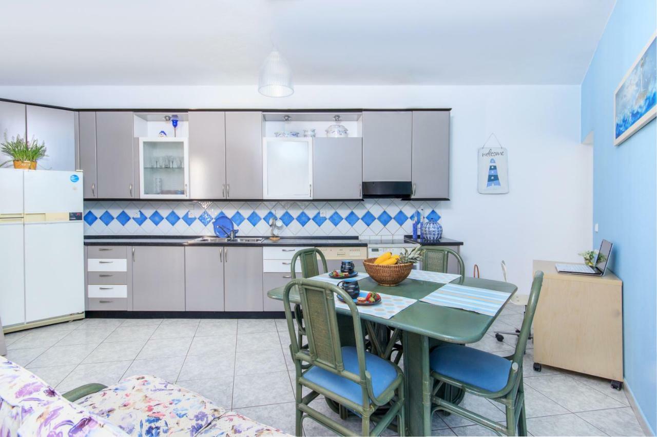 Agora Apartment لايميناس المظهر الخارجي الصورة